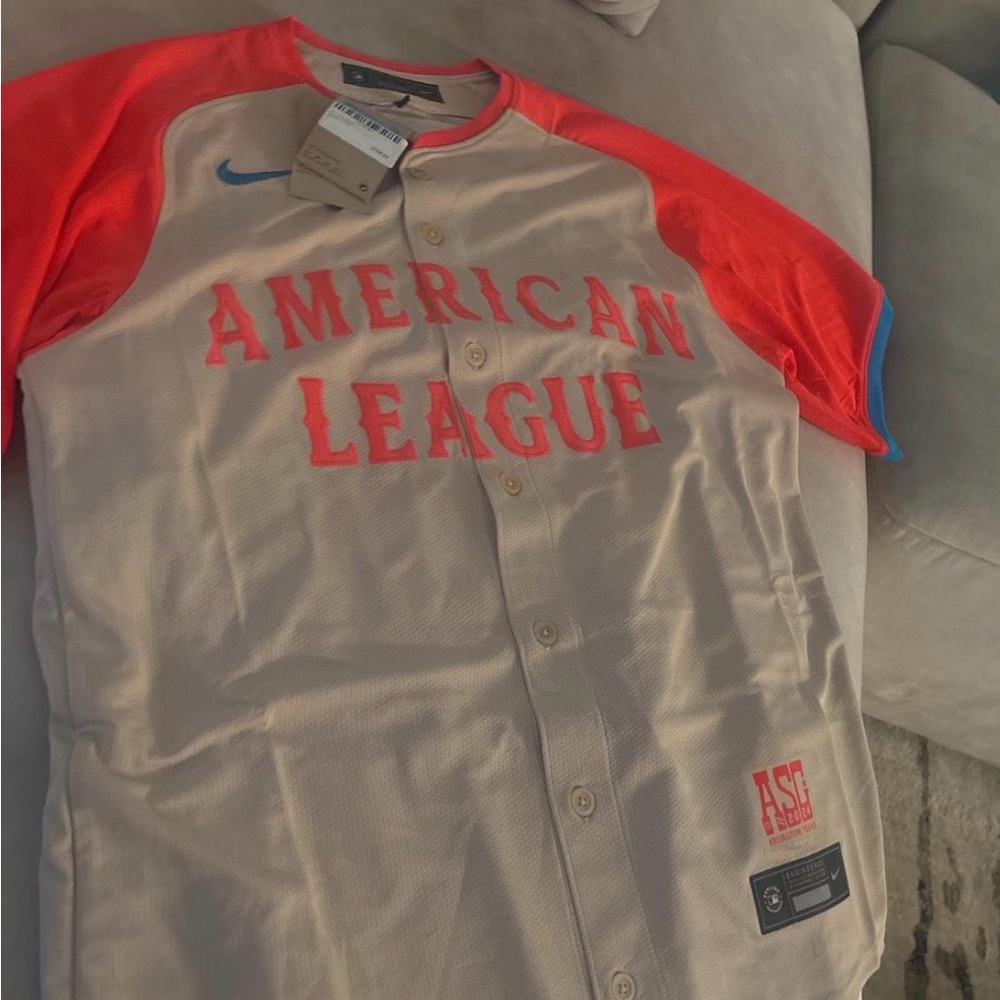 Nike Beige and Red Baseball Jersey